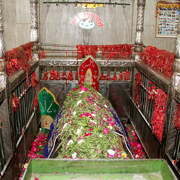Mazar of Hazrat Saiyed Hamza Mamu Sahab